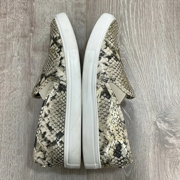 𝅺Steve Madden Safary Snakeskin Slip On Sneakers 9M - Picture 11 of 13
